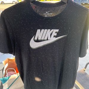 Nike T-shirt